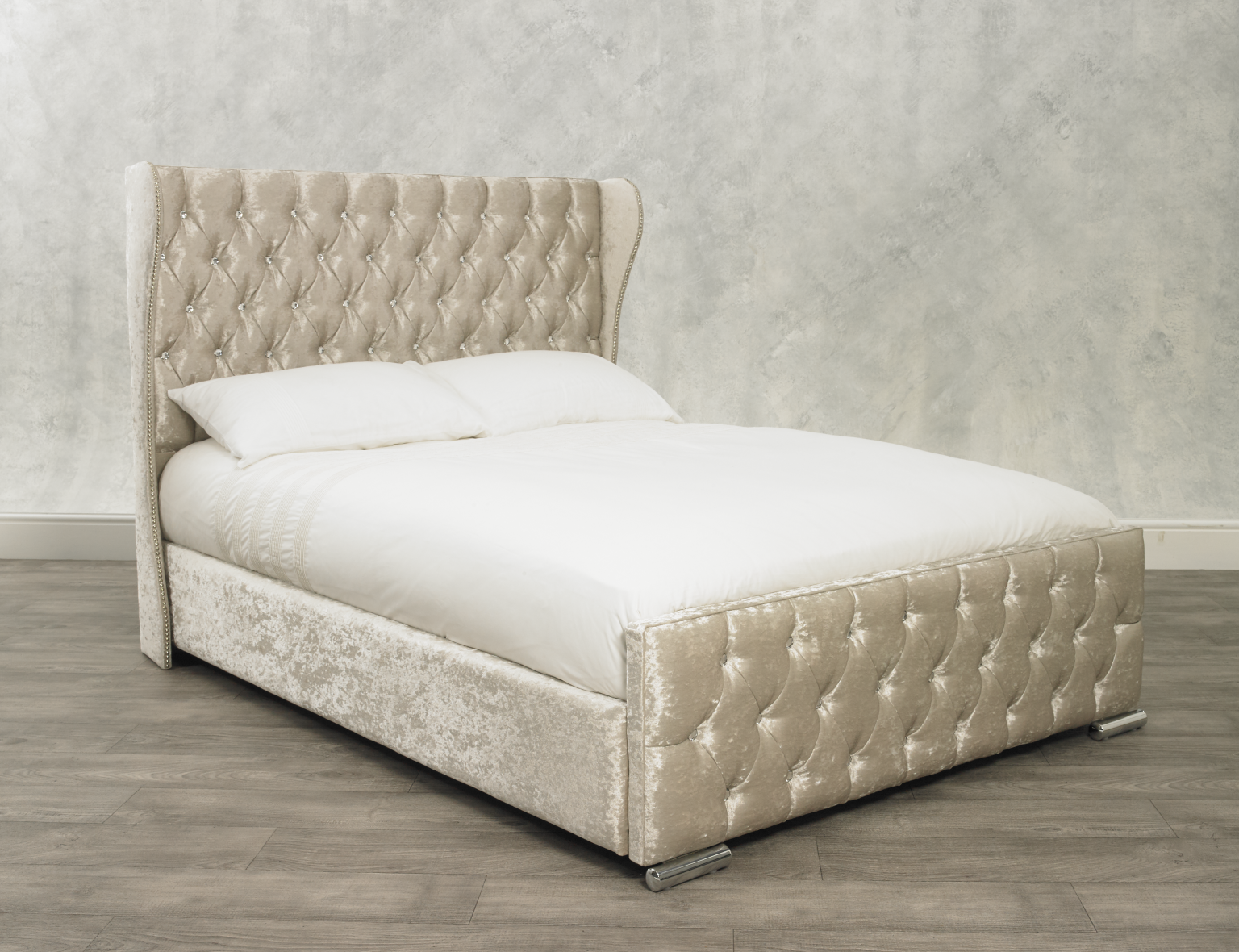 Amore Wing Frame Luxury Bespoke Bed Available in Premium Velvet Fabrics